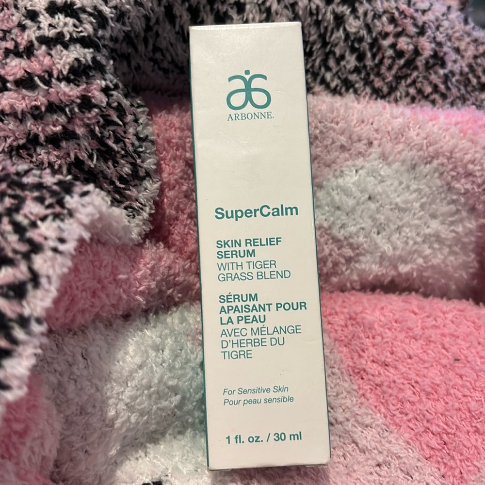 Arbonne supercalm serum